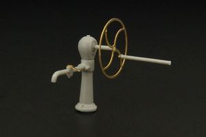 1:48 Industrial style water pump