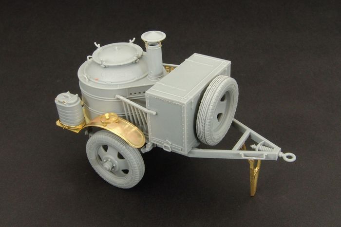 1:35 Soviet field kichen KP-42 (Miniart)