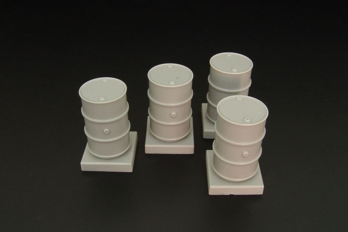 1:35 Steel barrels