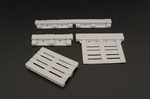1:35 Euro pallet (2pcs)