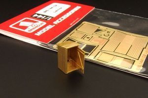 1:144 Latrine