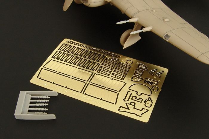 1:72 Typhoon Car doors (Brengun)