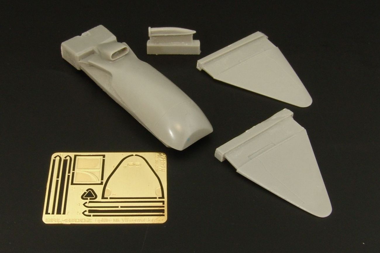 1:48 Spitfire Mk VII conversion set (Hasegawa)