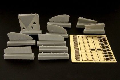 1:48 F2A Buffalo controls and flaps (Special Hobby/Clasic Airframes)