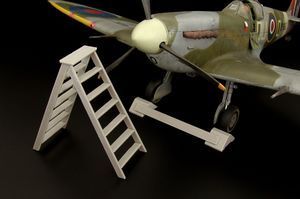 1:32 British wheel chock + ladder