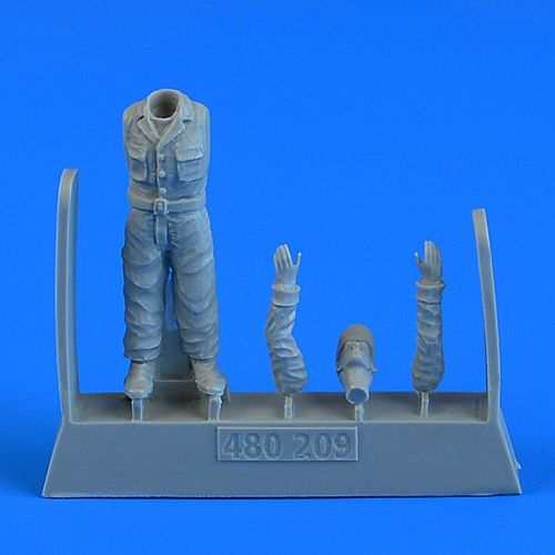 1:48 USAAF WWII Aircraft Mechanic