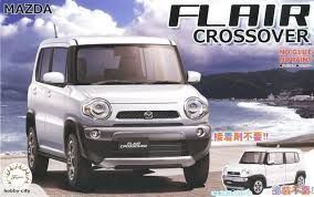 1:24 Mazda Flair Crossover (Pure White Pearl)