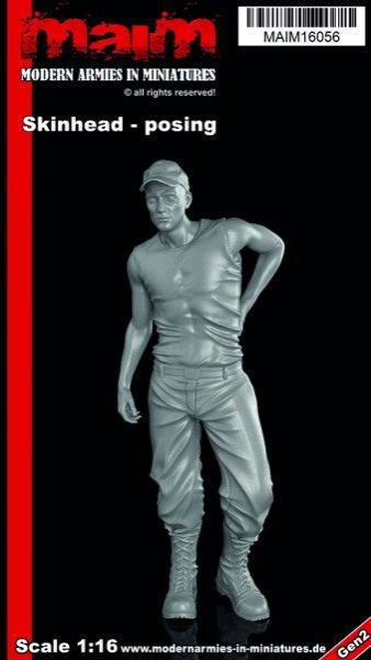 1:16 Skinhead with Cap posing