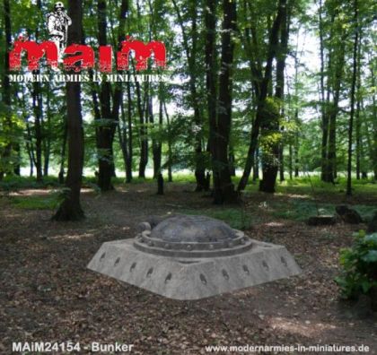 1:24/Uniscale Bunker with closed hatch -Front46-