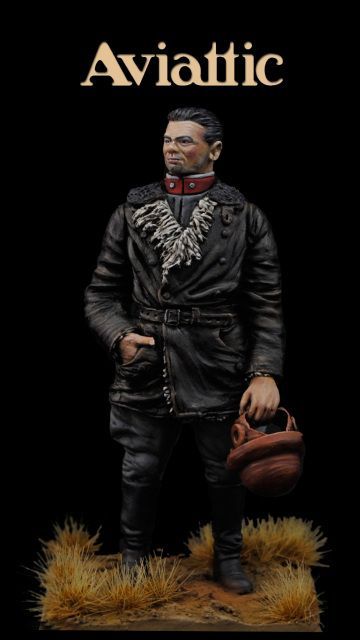 1:32 Italian Pilot/Observer 1916-18 Standing