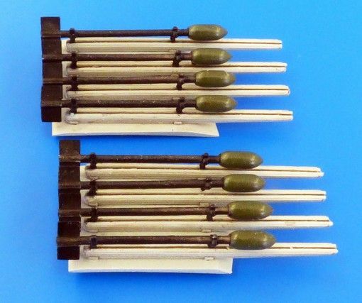 1:72 British 3-inches missile - Beaufighter