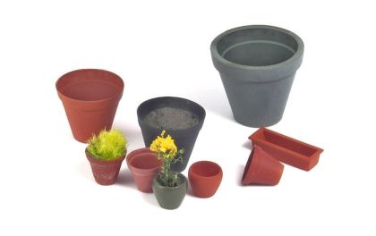 1:35 Flower Pots
