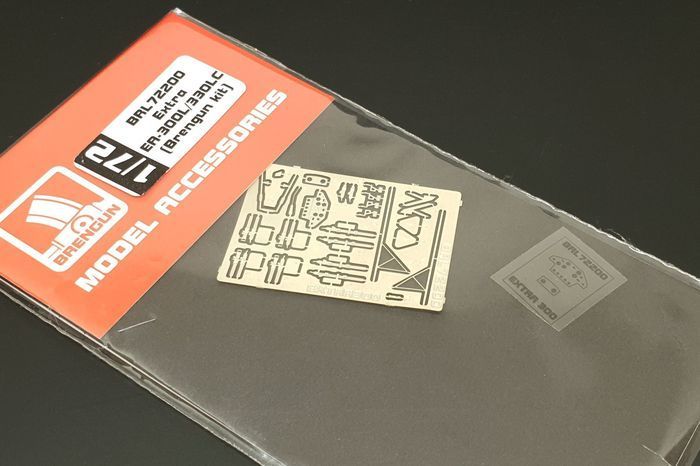 1:72 Extra EA-300L-330LC (Brengun kit)