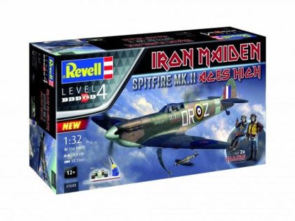 1:32 Spitfire Mk.II Iron Maiden Gift Set