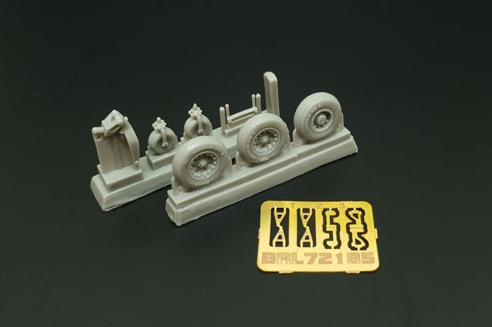 1:72 AV8B Wheels (Hasegawa kit)