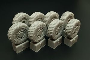 1:48 JGSDF Type 16 Wheels (Tamiya kit)