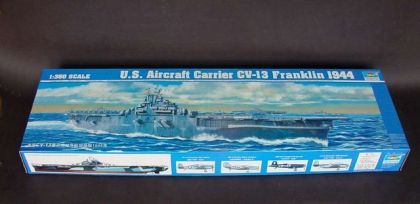 1:350 U.S. Aircraft Carrier CV-13 Franklin 1944