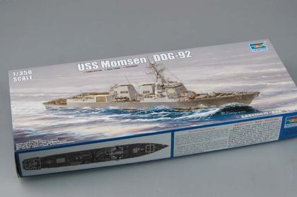 1:350 USS Momsen DDG-92