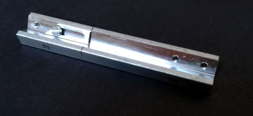 Řezačka kruhových profilů