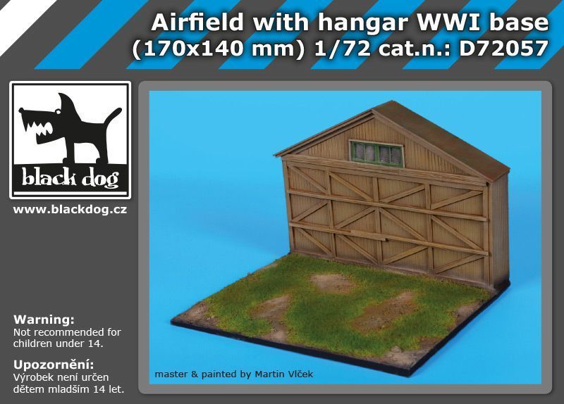 1:72 Airfield with hangar WW I base