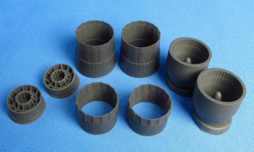 1:48 Su-34. Jet nozzles