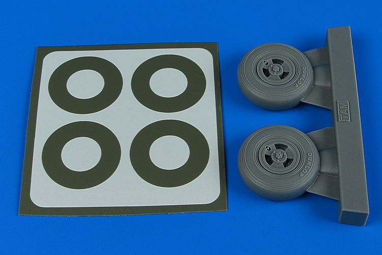 1:32 Spitfire Mk.IX wheels (3-spoke) & paint masks