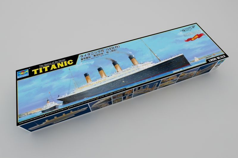 1:200 R.M.S Titanic w/LED