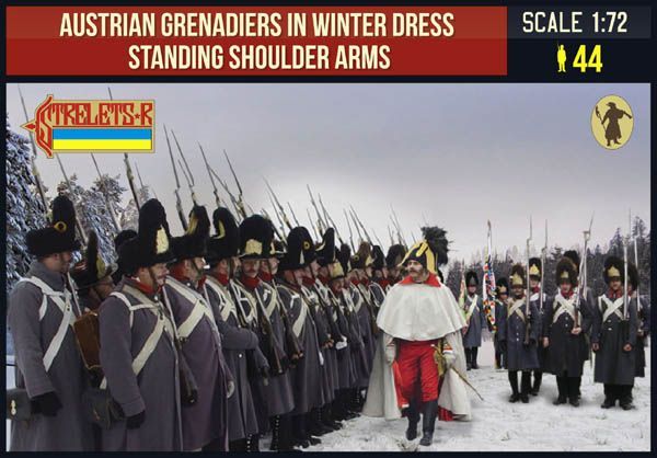 1:72 Austrian Grenadiers in Winter Dress Standing Shoulder Arms Napoleonic