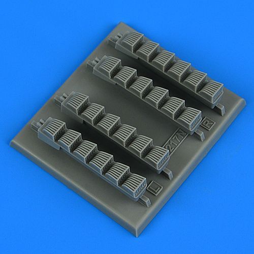 1:48 Do 217N-1 exhaust