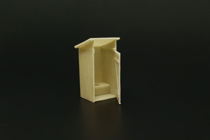 1:72 Latrine