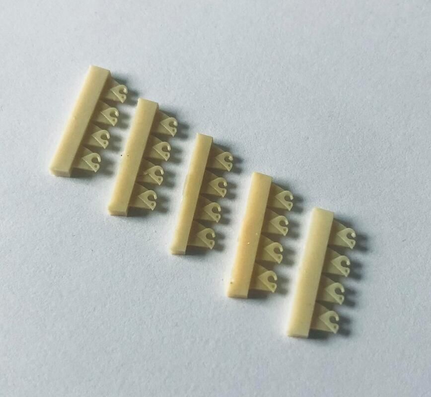 1:35 LIFTING HOOKS FOR PANTHER, JAGDPANTHER, KINGTIGER, JAGDTIGER FAMILY, 20 PCS.