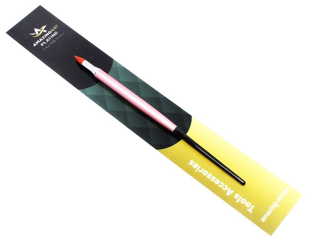 RUBBER BRUSH FOR APPLICATION OF MASS