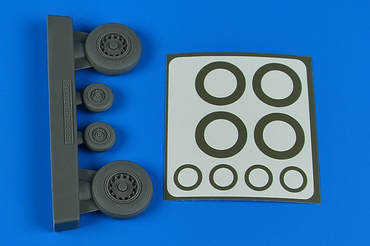 1:48 E-2 Hawkeye/C-2 Greyhound wheels paint masks