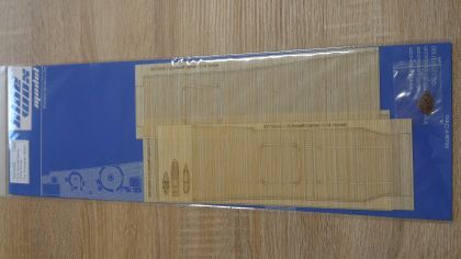 1:350 US Aircraft Carrier CV-8 Hornet Wooden Deck (for Trumpeter 05601)