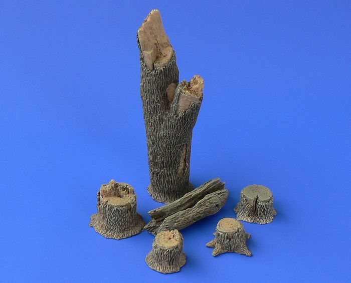 1:48 TREE TRUNKS and STUMPS