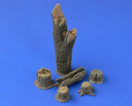 1:48 TREE TRUNKS and STUMPS