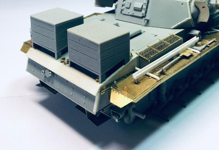 1:35 WOODEN BOX FOR PZ. BEF. WG. III L, TYPE 1 WITH WOOD TEXTURE