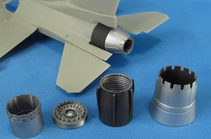 1:48 F-16. Jet nozzle for engine F110 (opened)