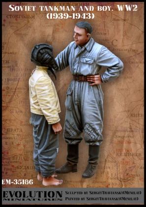 1:35 Soviet Tankman & Boy WW2 (1939-1943)