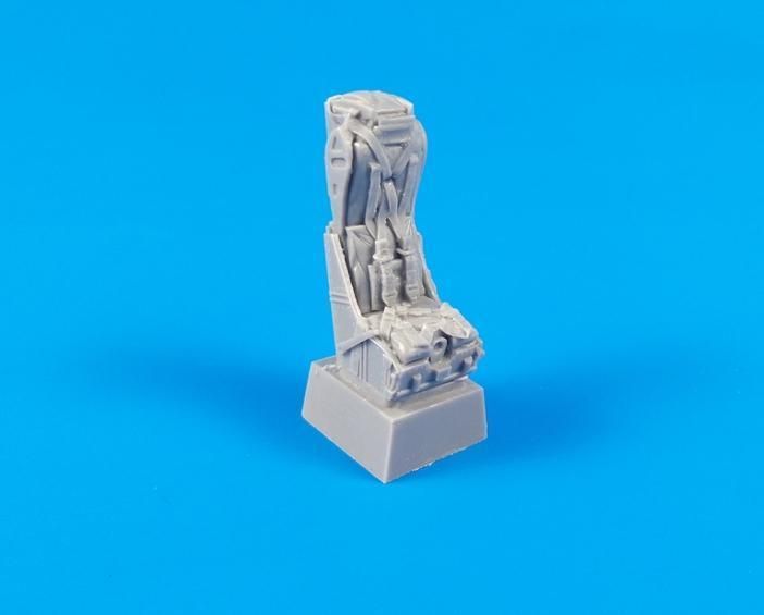 1:48 RF-84F Thunderflash – Correction Martin Baker GY5/GT5 Seat with Harness for Tanmodel