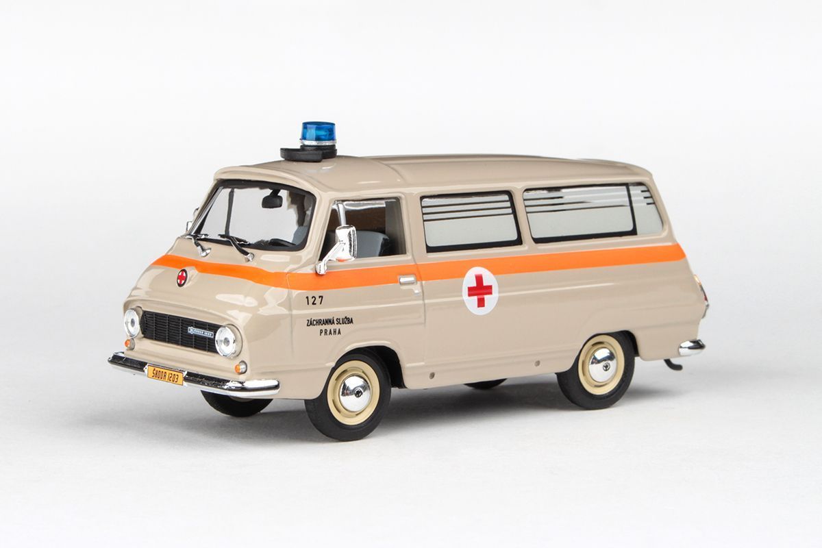 1:43 Škoda 1203 (1974) - Sanitka - Záchranka