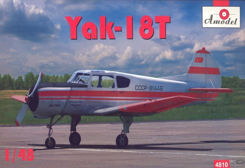 1:48 Yak-18T Red Aeroflot
