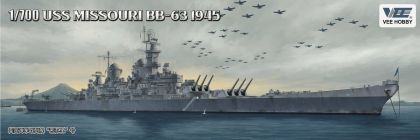 1:700 USS MISSOURI BB-63 1945
