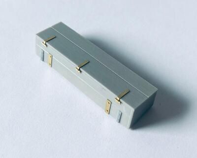 1:35 WOODEN BOX FOR STUG. III G FROM LSSAH, TYPE 1, WITH WOOD TEXTURE WITH BRACKET