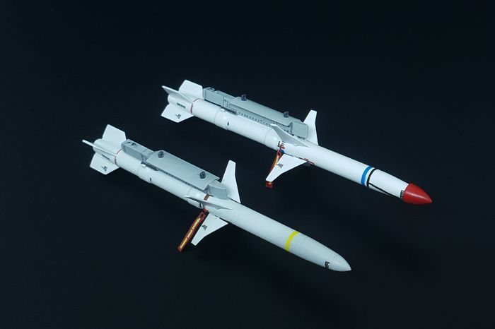 1:48 AGM-88 Harm (2pcs)