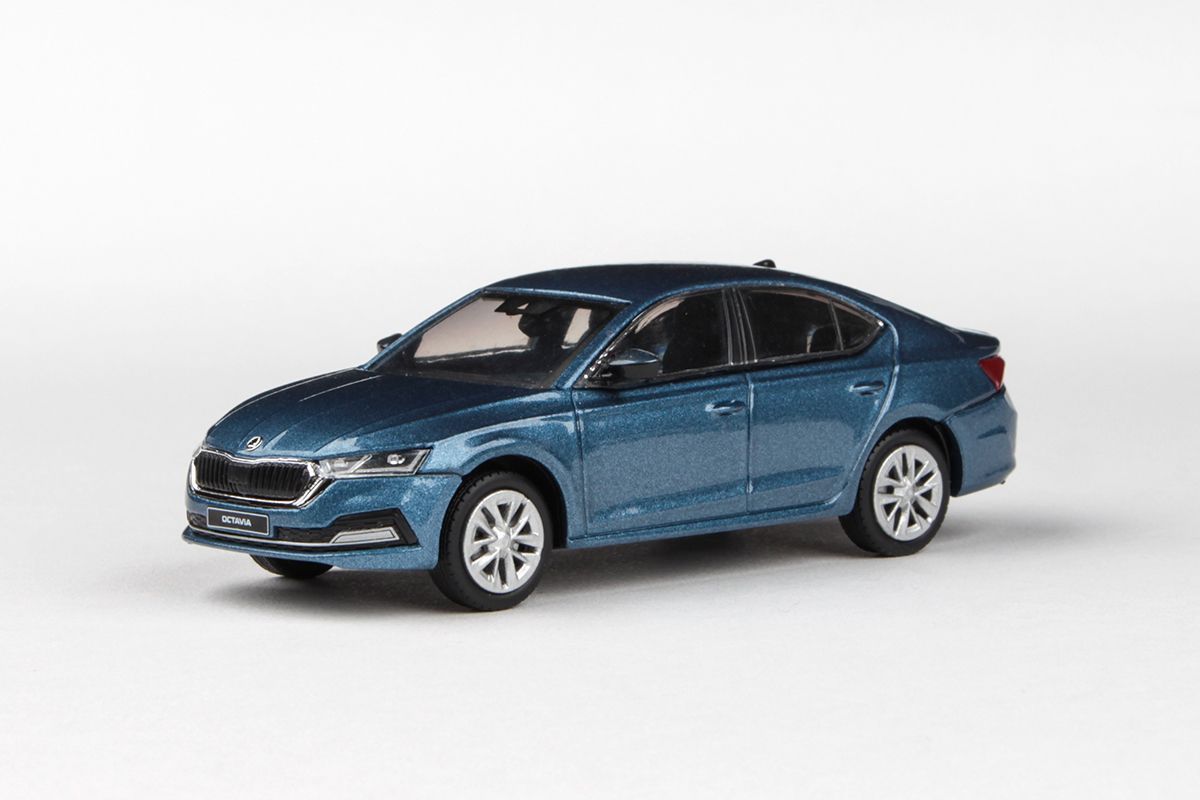 1:43 Škoda Octavia IV (2020) - Modrá Titan Metalíza