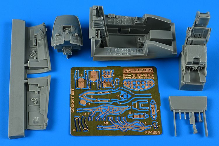 1:48 F-104C Starfighter cockpit set