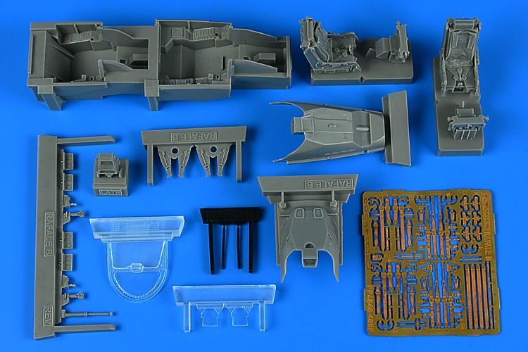 1:48 Rafale B - late cockpit set