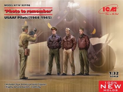 1:32 ”Photo to remember” USAAF Pilots (1944-1945)