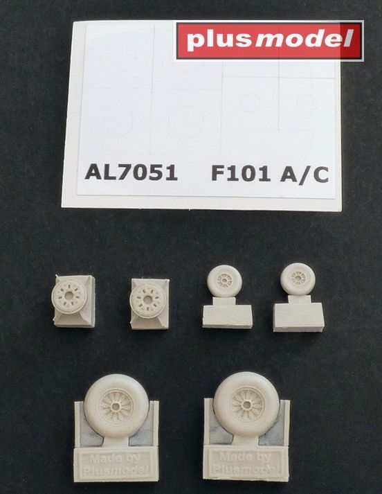 1:72 F-101 A/C Woodoo kola